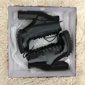 Jeffrey Campbell Legion Boot (Size 6)